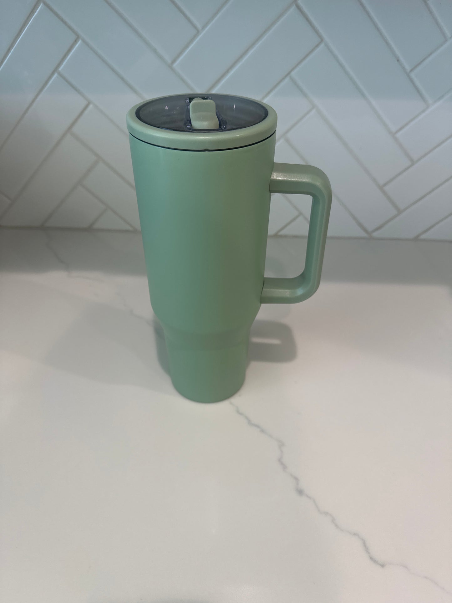 40oz Tumbler Flip Straw