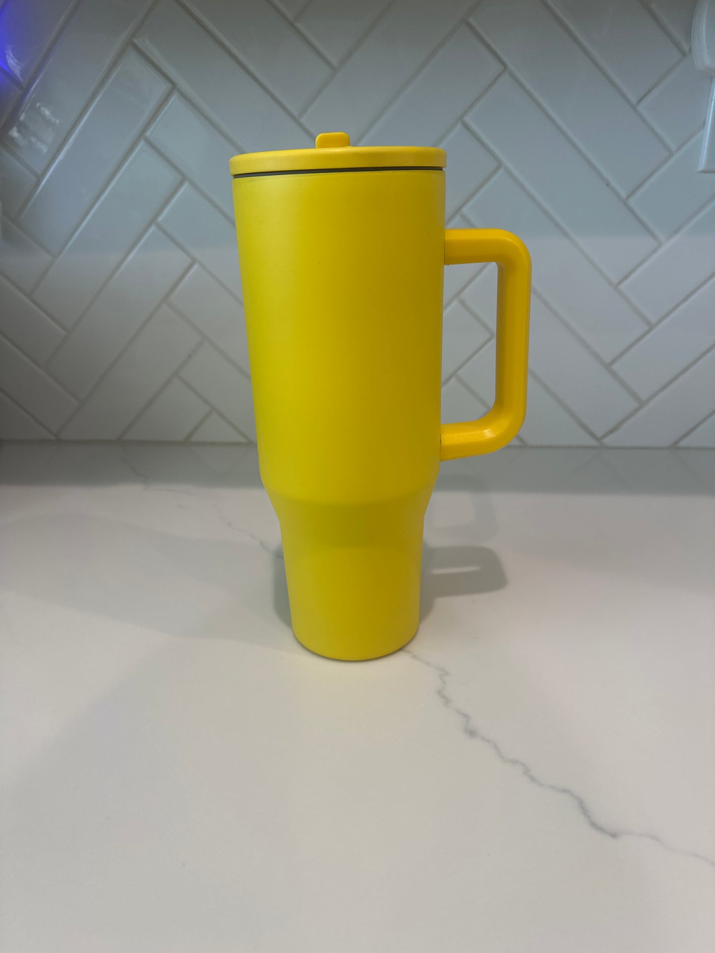 40oz Tumbler Flip Straw